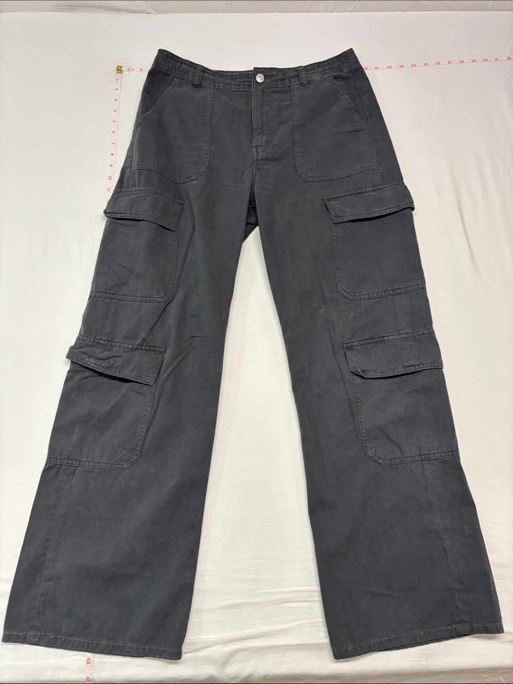 Zara Charcoal Gray Wide-Leg Cargo Pants 242 casual every day school travel work